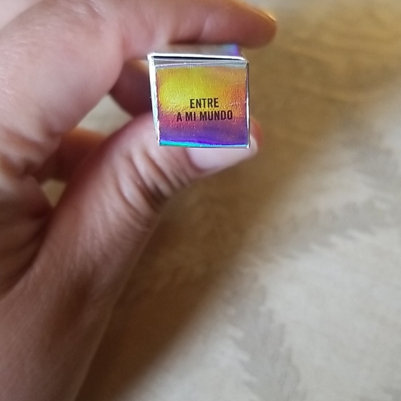 MAC SELENA "ENTRE A MI MUNDO" LIP LINER/PENCIL - Picture 5 of 6